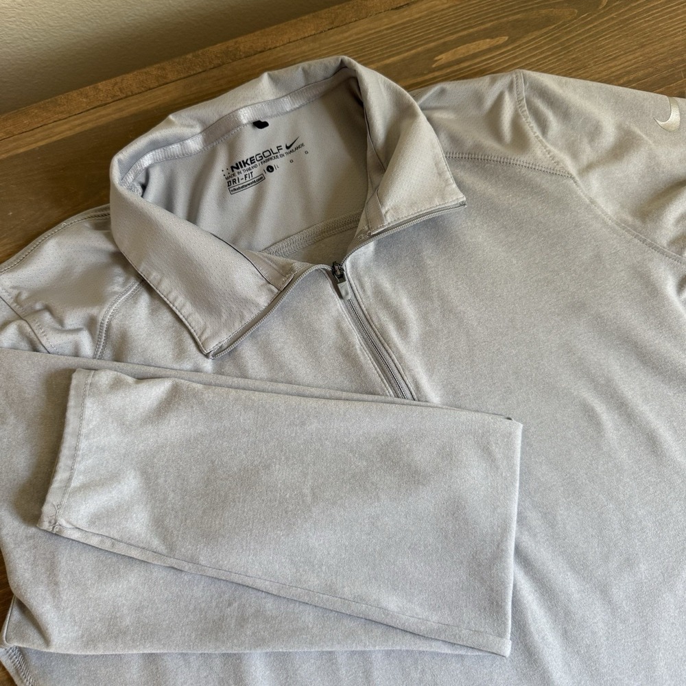 Nike Golf Women's Large Light Grey Dri Fit 1/4 Quarter Zip Long Sleeve Pullover